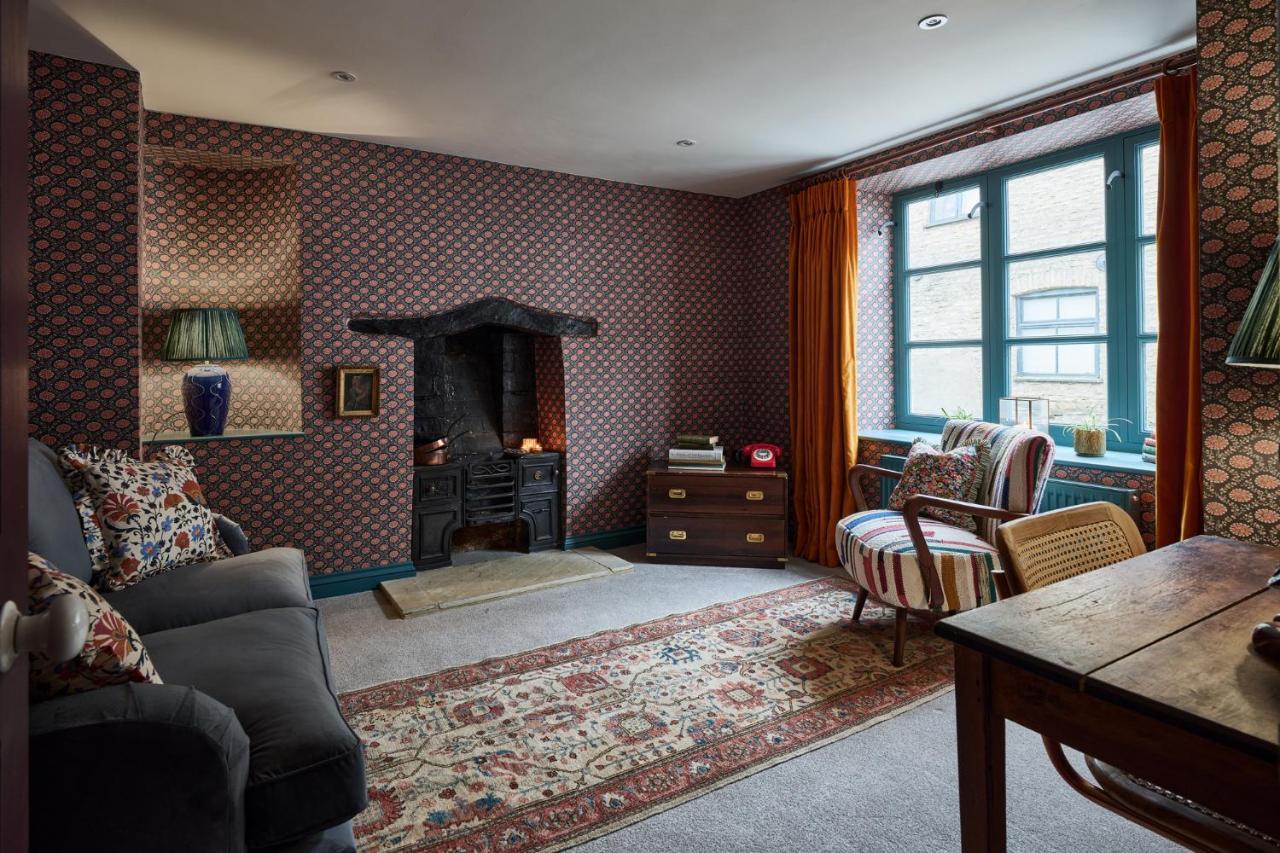 Townhouse Suites- Abbey Row Malmesbury Ngoại thất bức ảnh