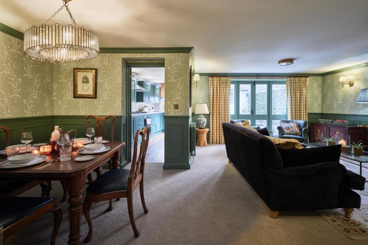 Townhouse Suites- Abbey Row Malmesbury Ngoại thất bức ảnh