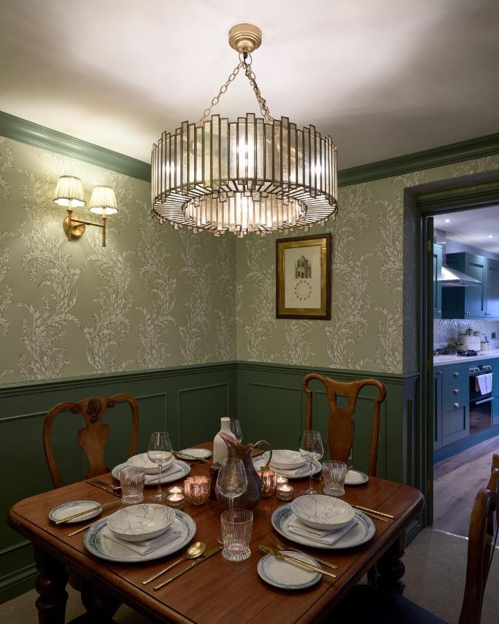 Townhouse Suites- Abbey Row Malmesbury Ngoại thất bức ảnh